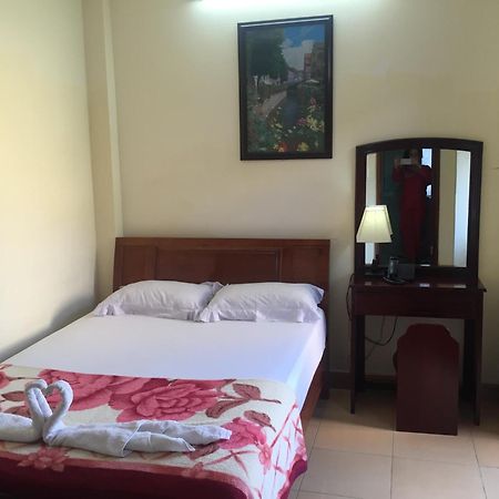 Star Binh Duong Hotel Hue Quarto foto