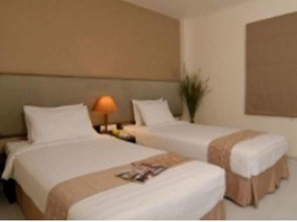 Star Binh Duong Hotel Hue Exterior foto